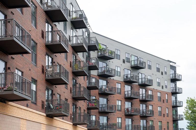 Martin Blu Apartment, Eden Prairie, MN by Stonebridge Construction